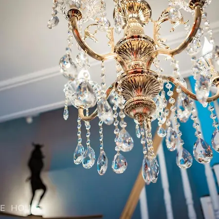 No13 Boutique House بيت ضيافة بورغاس