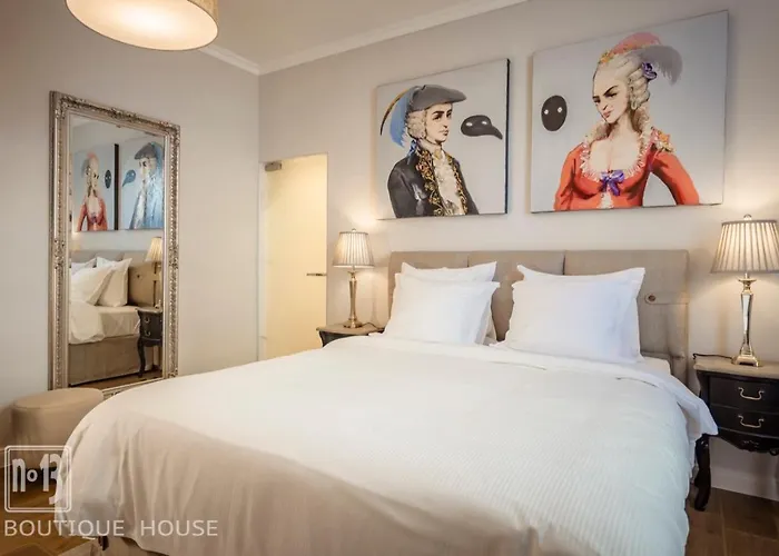 No13 Boutique House 招待所 布尔加斯