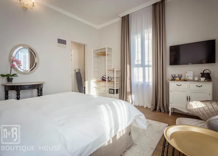 招待所 No13 Boutique House