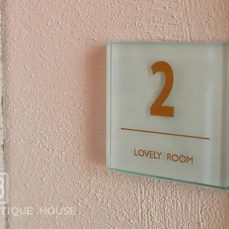 Gasthuis No13 Boutique House Burgas Stad