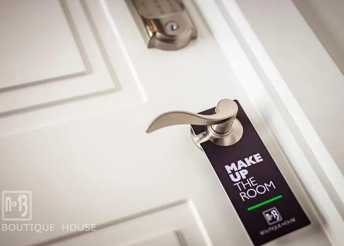 Къща за гости No13 Boutique House 3*