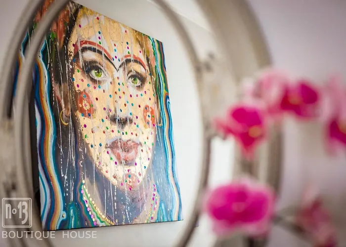 Къща за гости No13 Boutique House Бургас